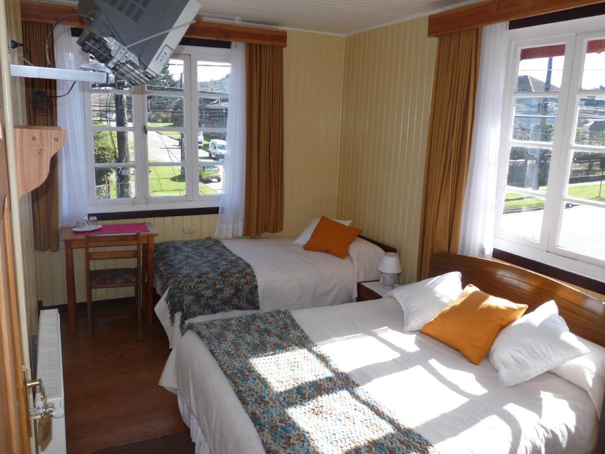 Hostal Opapa Juan Hotel Puerto Varas Room photo