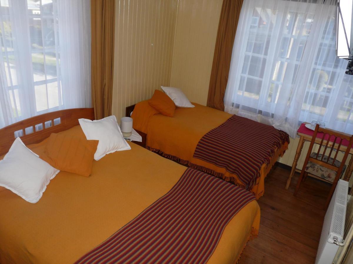 Hostal Opapa Juan Hotel Puerto Varas Room photo